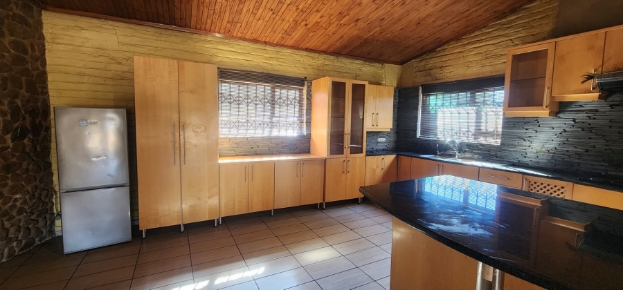 9 Bedroom Property for Sale in Rietfontein A H North West